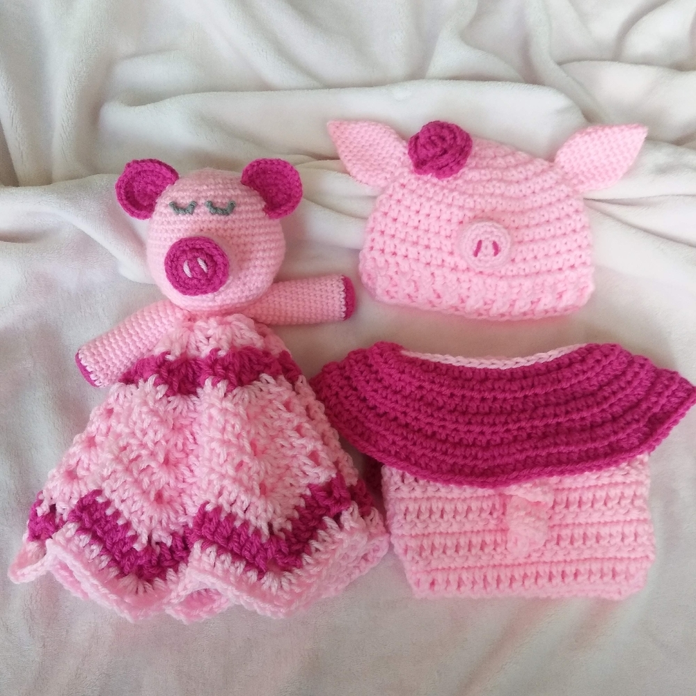 Piggy lovey, hat, & diaper cover. Matching set. Artisan made: Sheeshee Stitchin'